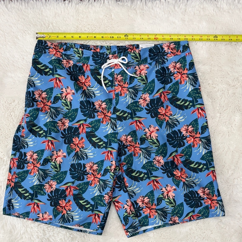 St.John’s Bay, size 2XLT,Floral Blue Men's Swim Shorts - Picture 8 of 17